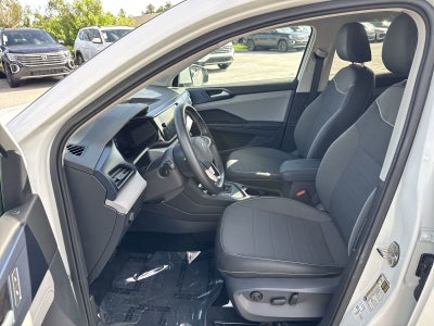Volkswagen Taos SE 2024