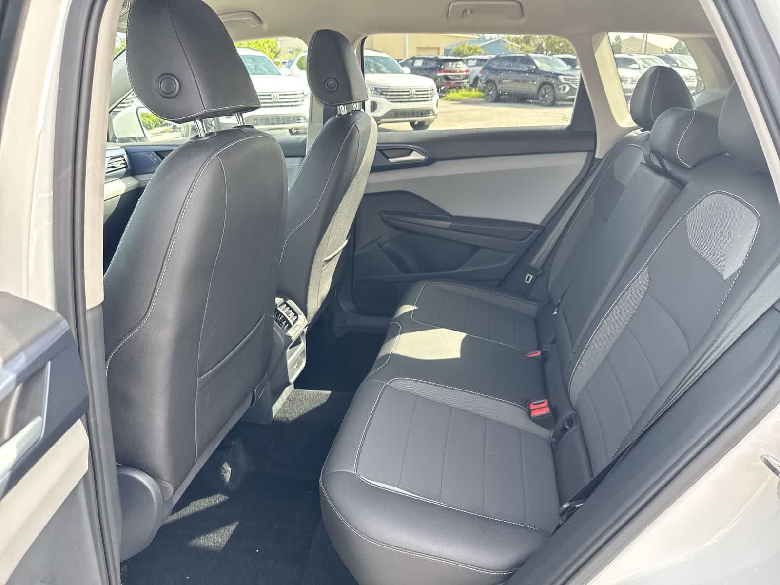 Volkswagen Taos SE 2024