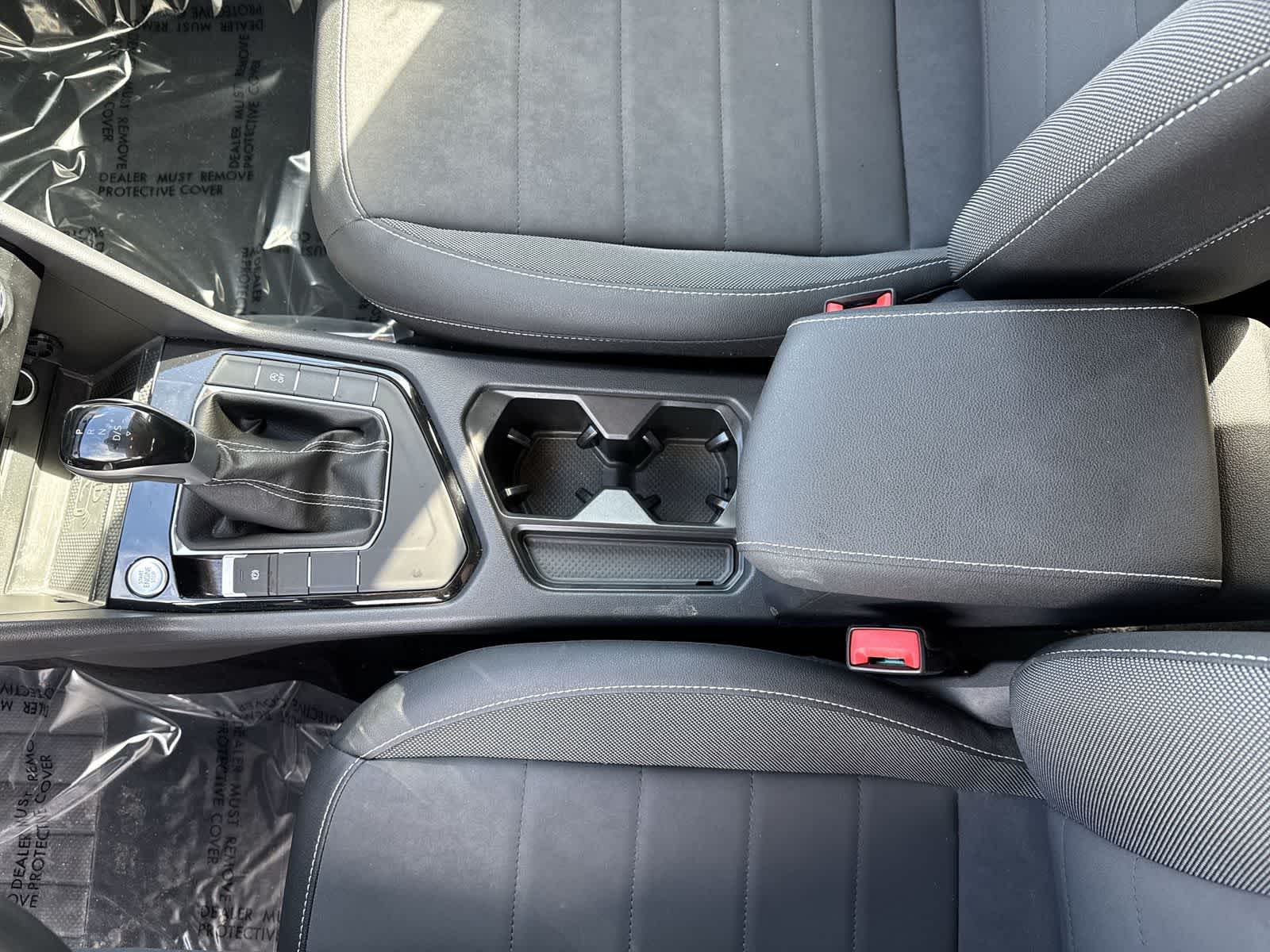 Volkswagen Taos SE 2024