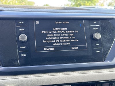 Volkswagen Taos SE 2024