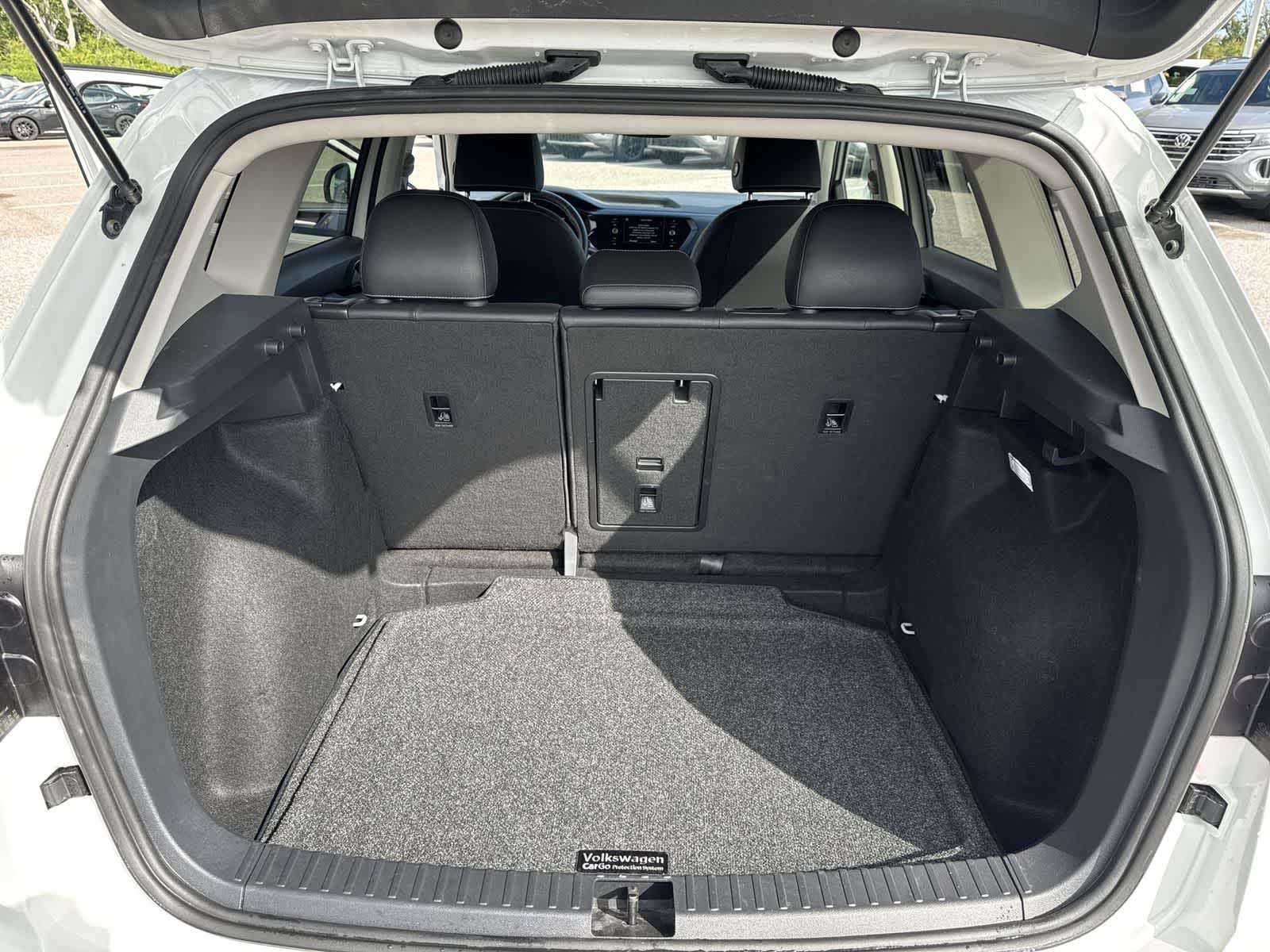 Volkswagen Taos SE 2024
