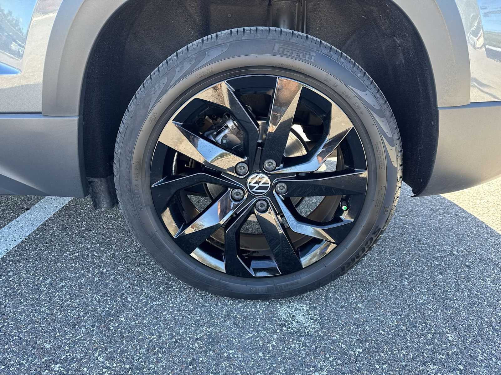 2023 Volkswagen Taos SE