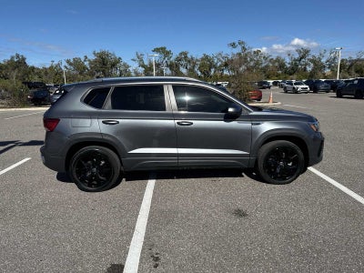2023 Volkswagen Taos SE