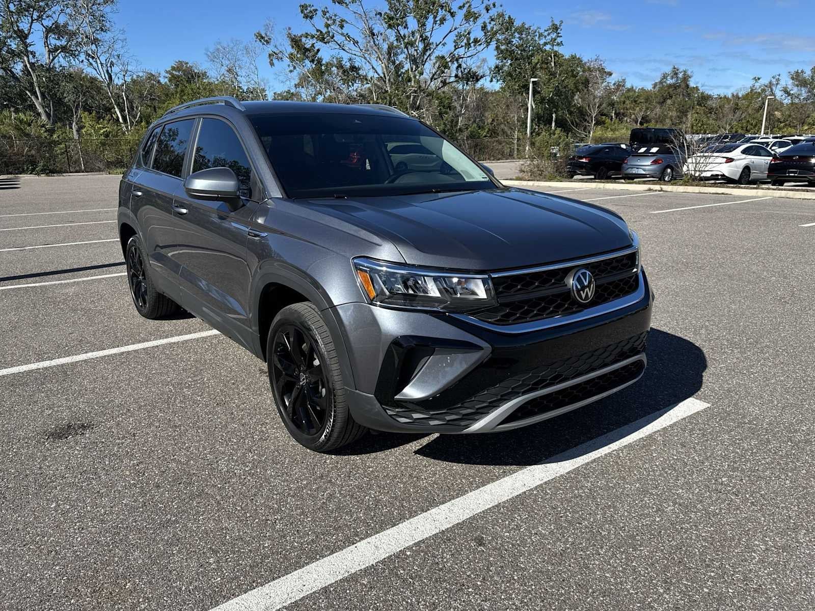 2023 Volkswagen Taos SE