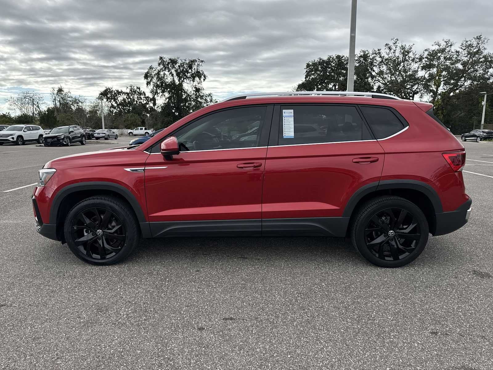 2022 Volkswagen Taos SE