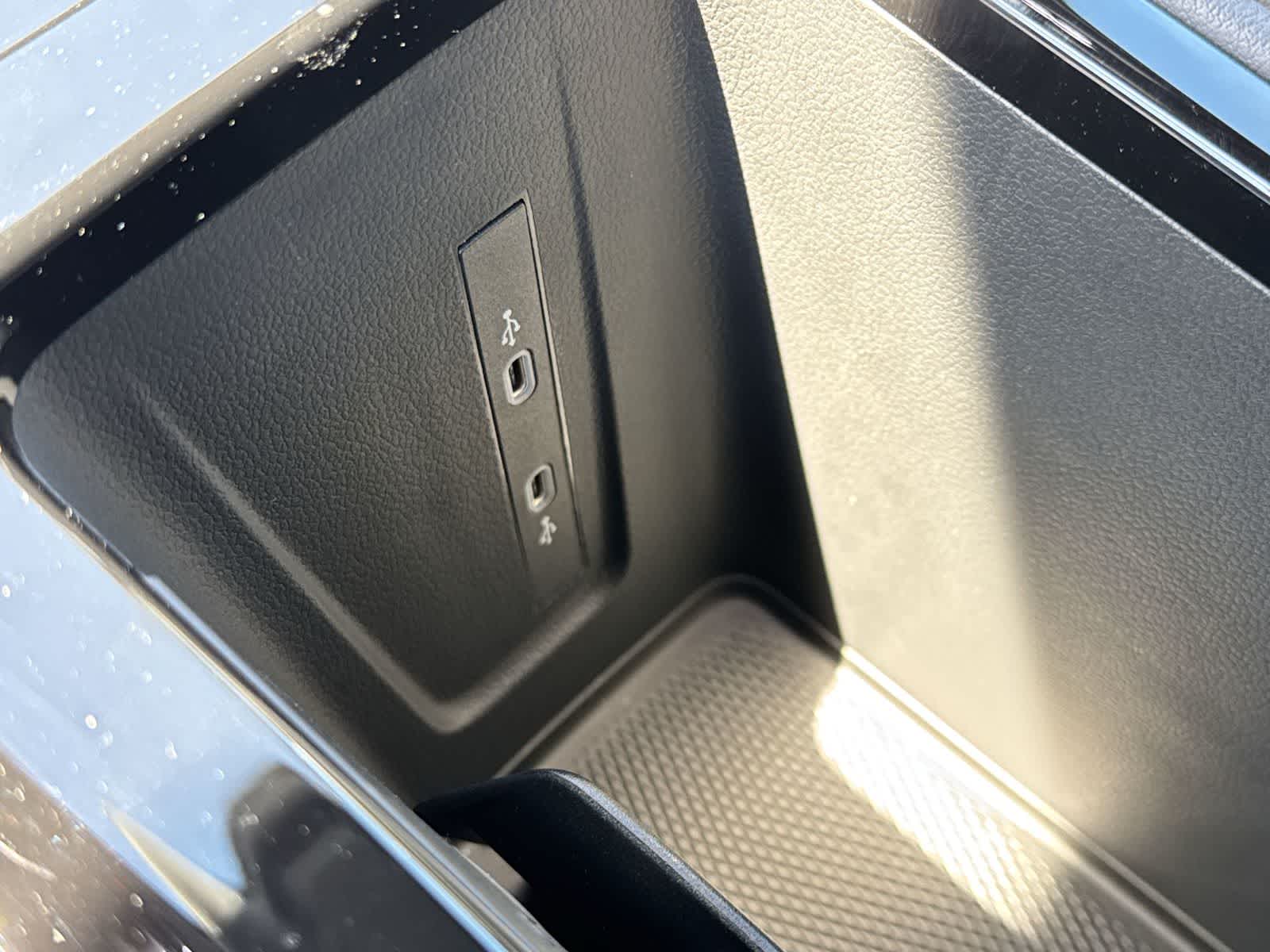 Volkswagen Tiguan 2.0T SEL R-Line Turbo 2026