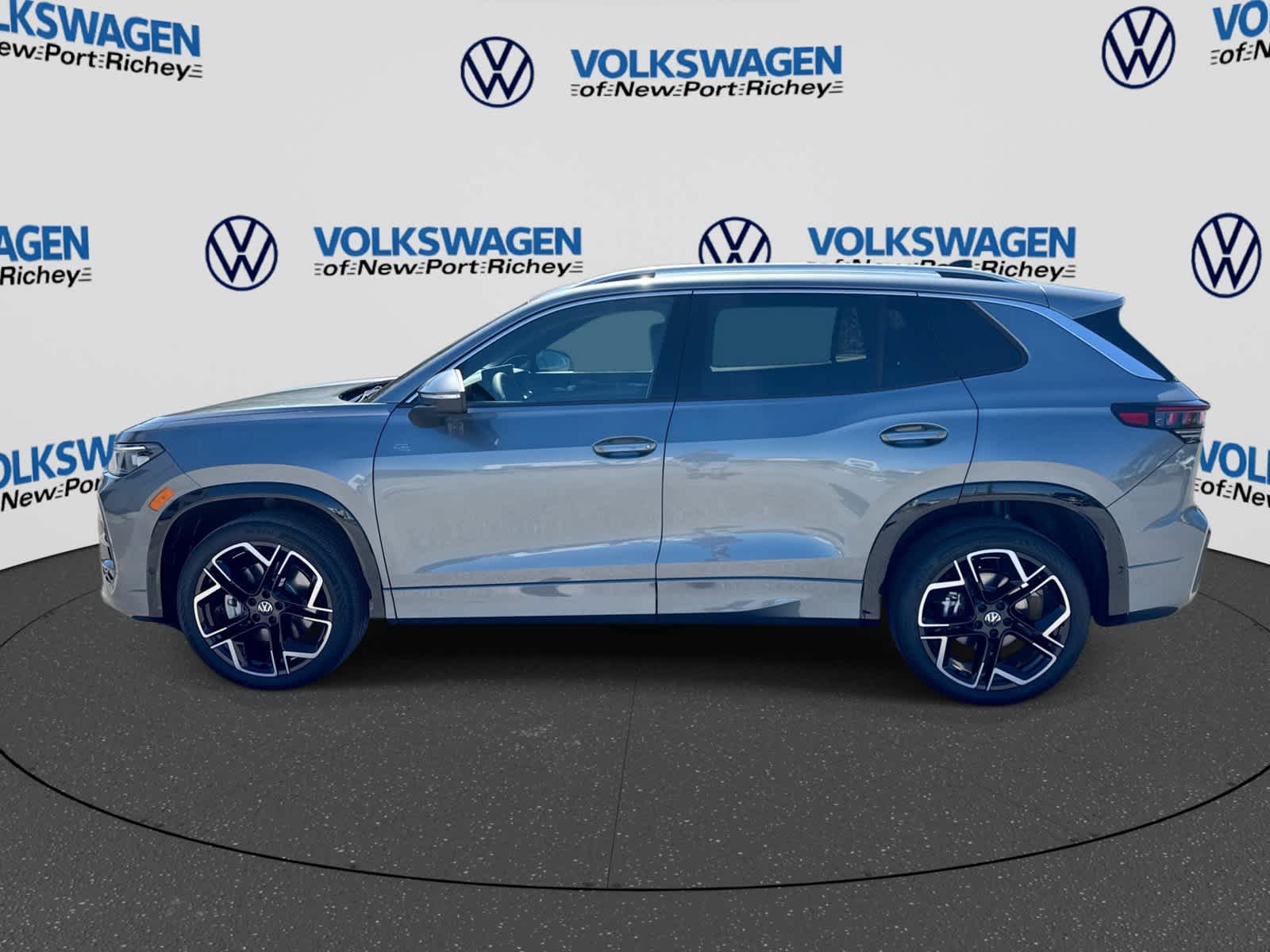 Volkswagen Tiguan 2.0T SEL de 2027