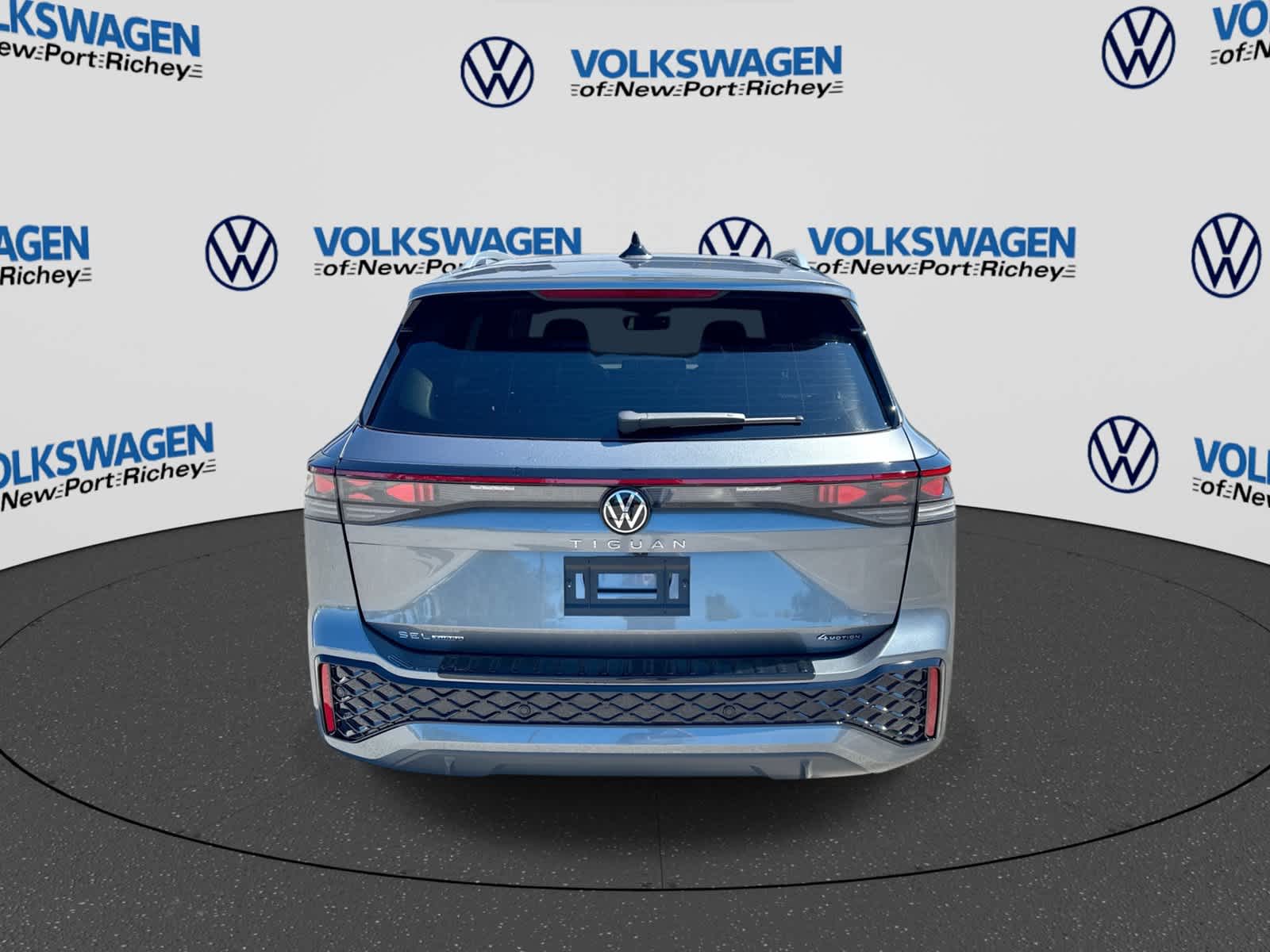 Volkswagen Tiguan 2.0T SEL de 2027