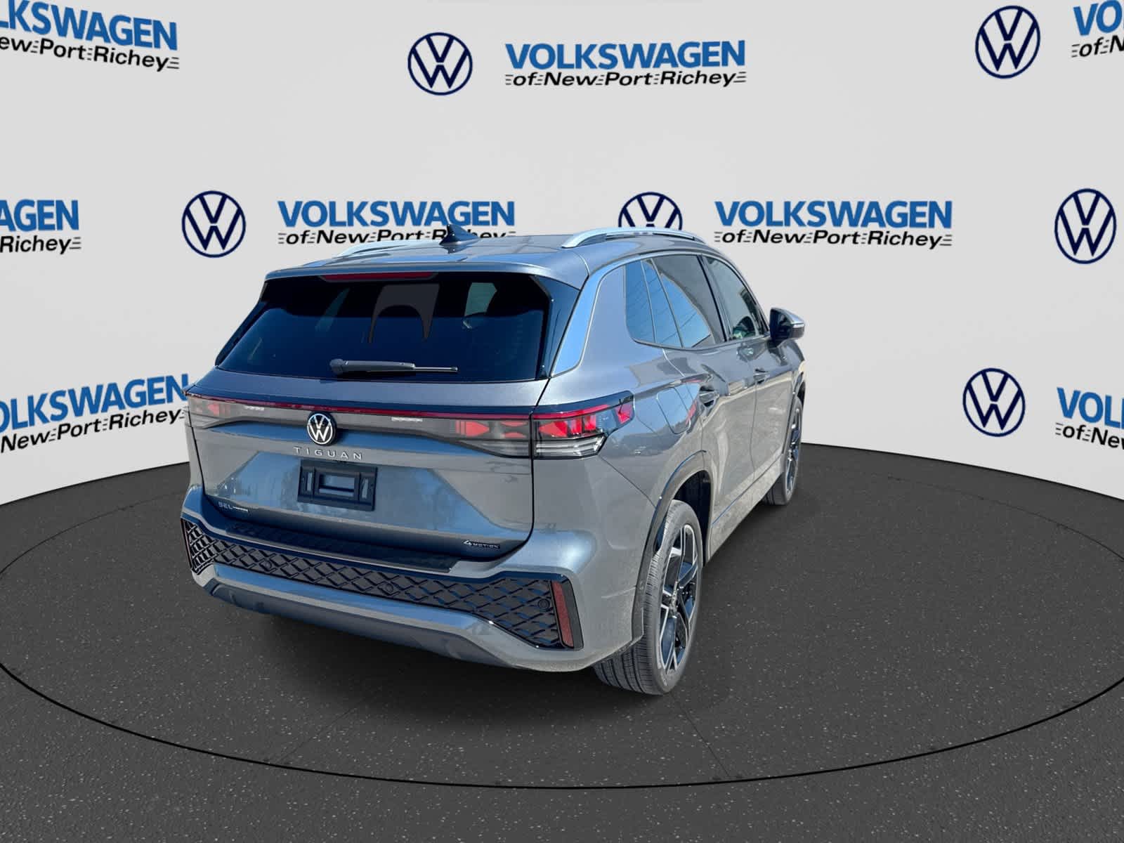 Volkswagen Tiguan 2.0T SEL de 2027