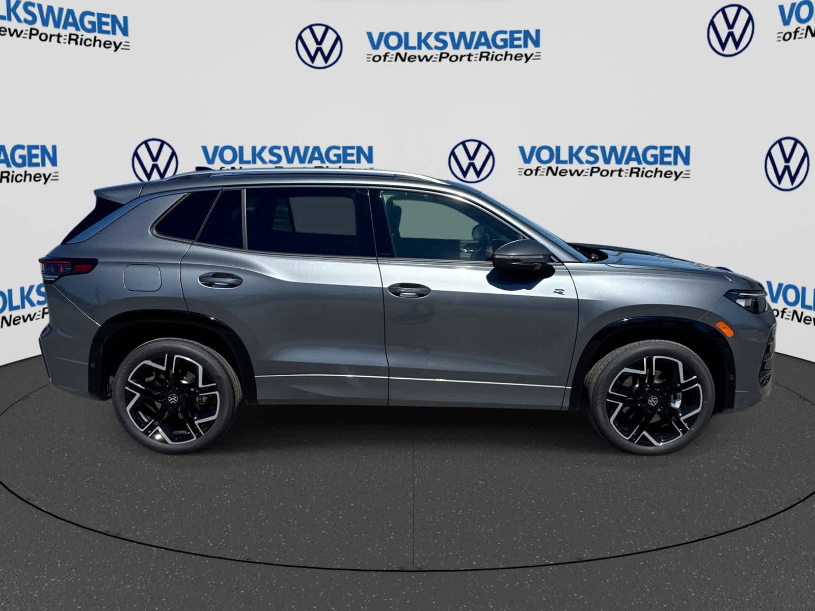 Volkswagen Tiguan 2.0T SEL de 2027