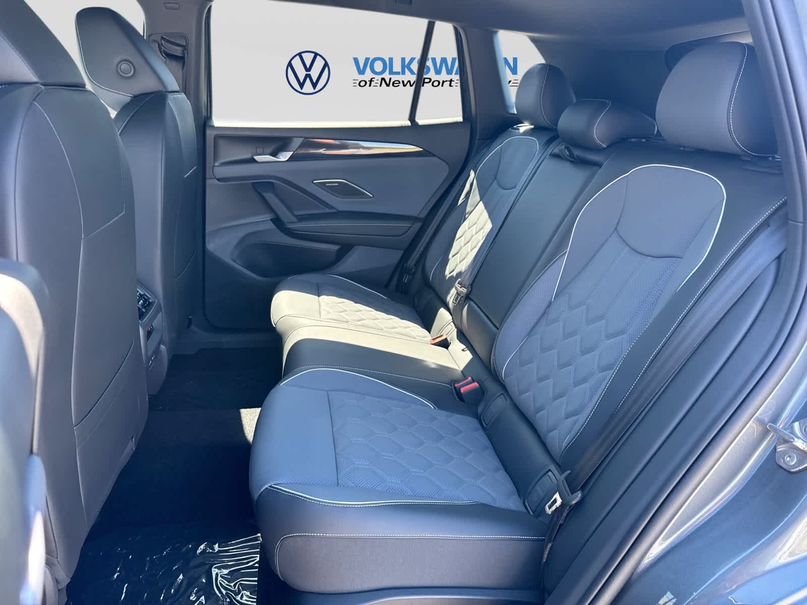 Volkswagen Tiguan 2.0T SEL de 2027