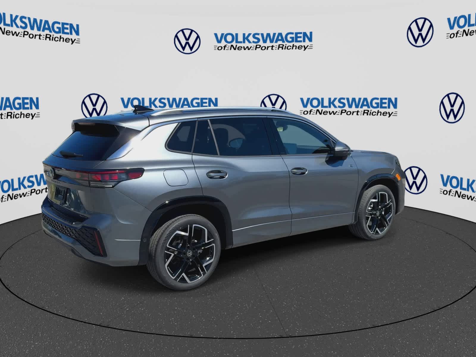 Volkswagen Tiguan 2.0T SEL de 2027