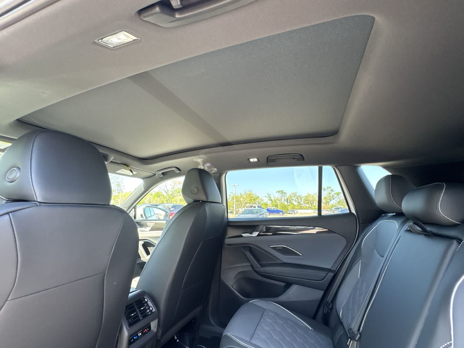 Volkswagen Tiguan 2.0T SEL R-Line Turbo 2026