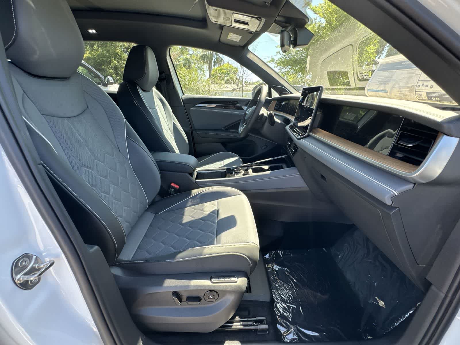 Volkswagen Tiguan 2.0T SEL R-Line Turbo 2026
