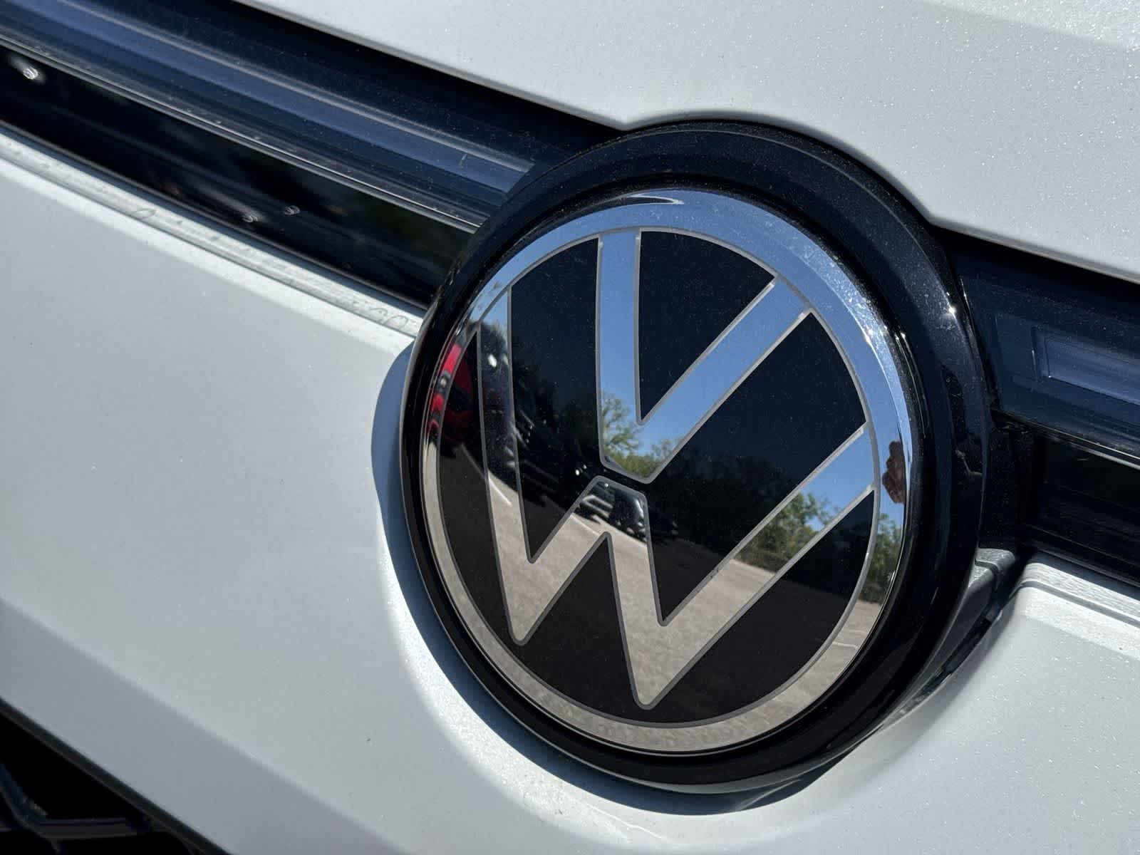 Volkswagen Tiguan 2.0T SEL R-Line Turbo 2026