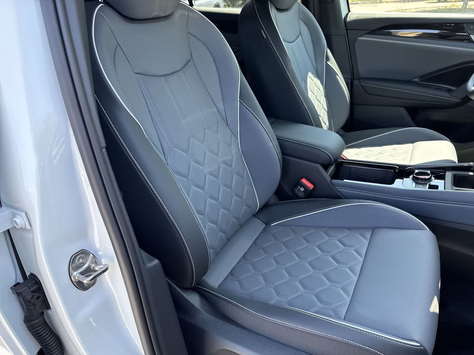 Volkswagen Tiguan 2.0T SEL R-Line Turbo 2026