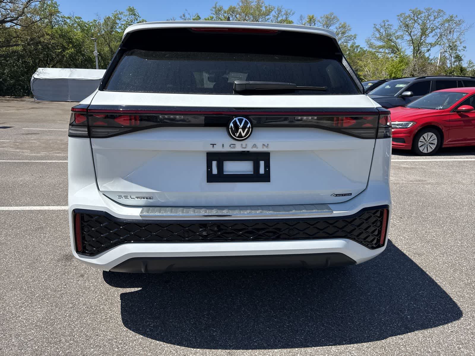 Volkswagen Tiguan 2.0T SEL R-Line Turbo 2026