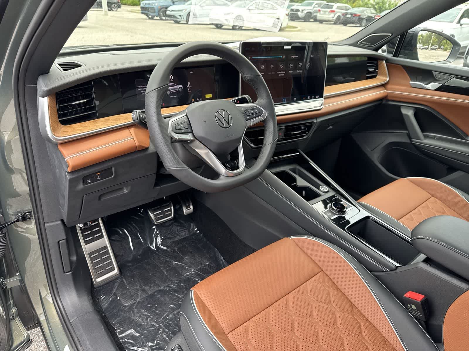 Volkswagen Tiguan 2.0T SEL R-Line Turbo 2026