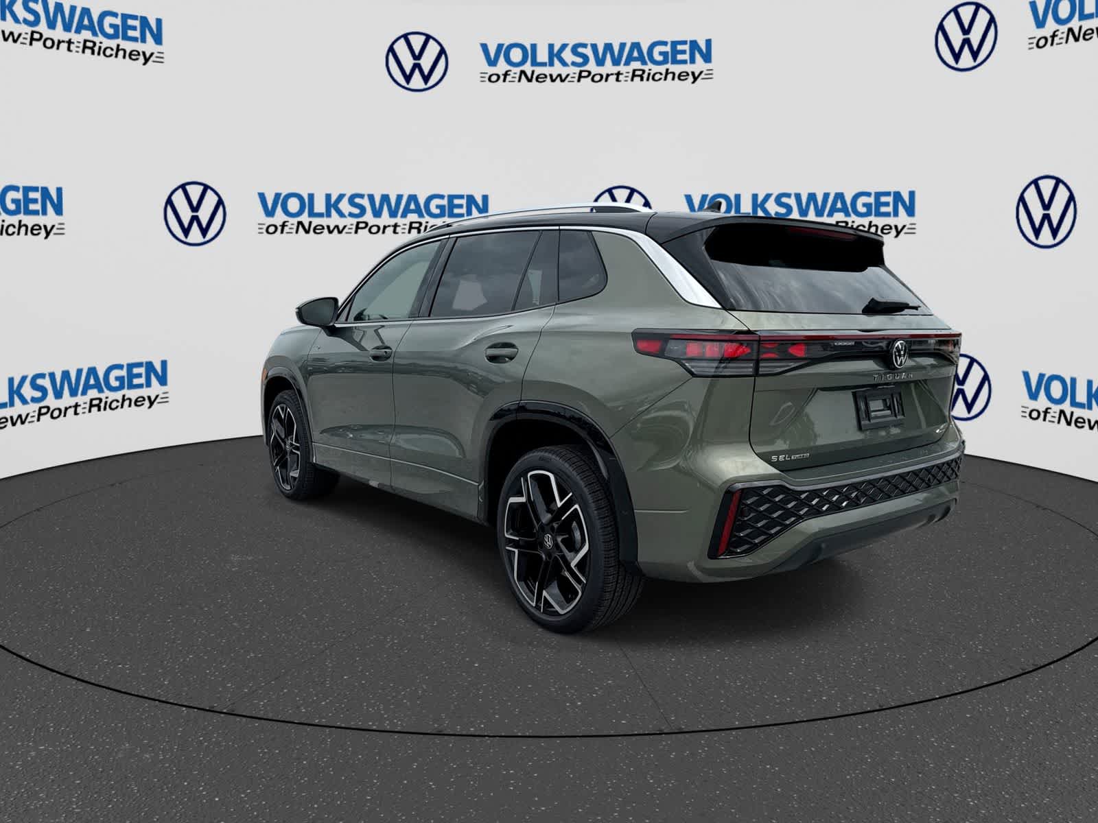 Volkswagen Tiguan 2.0T SEL R-Line Turbo 2026