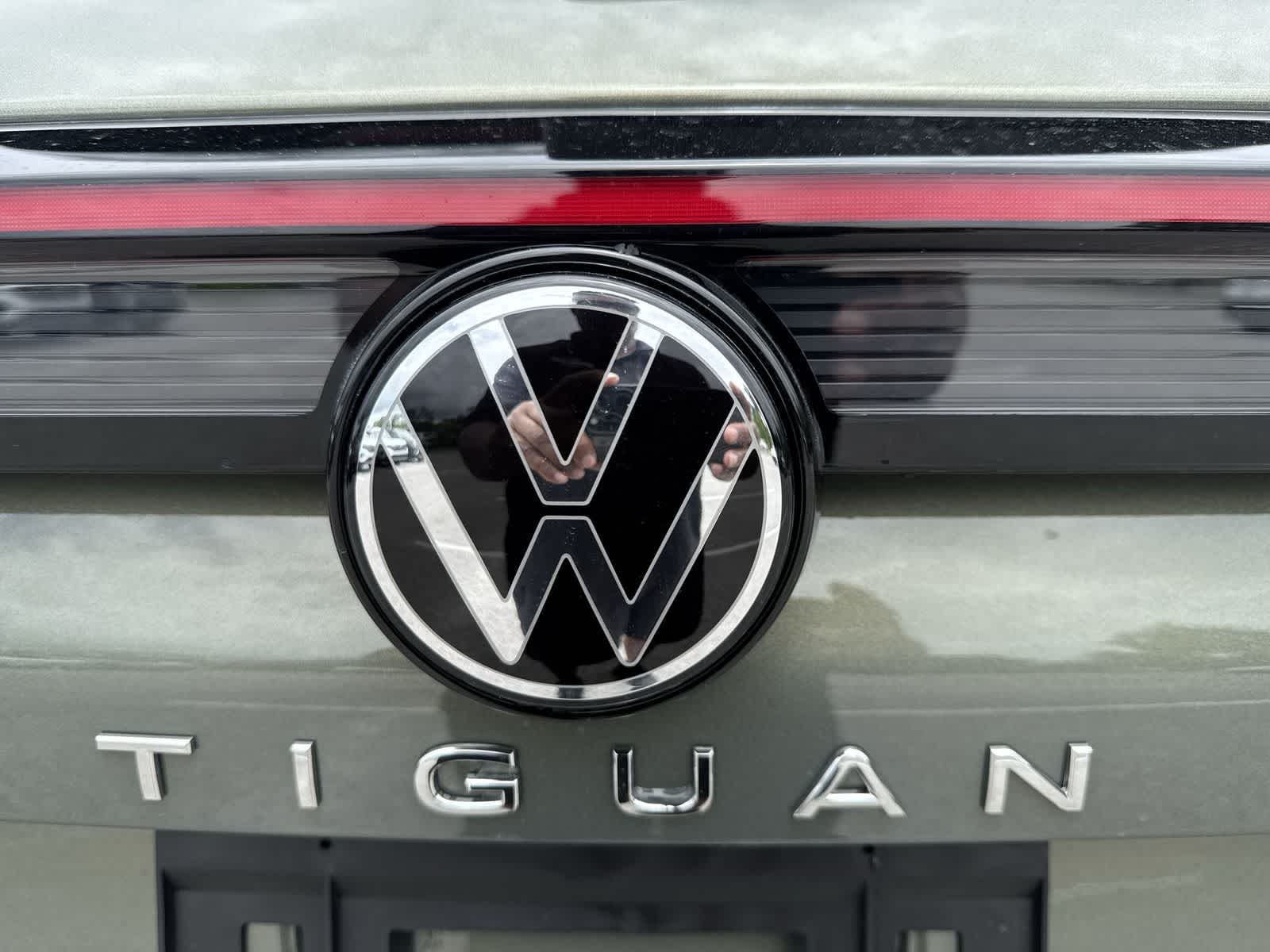 Volkswagen Tiguan 2.0T SEL R-Line Turbo 2026