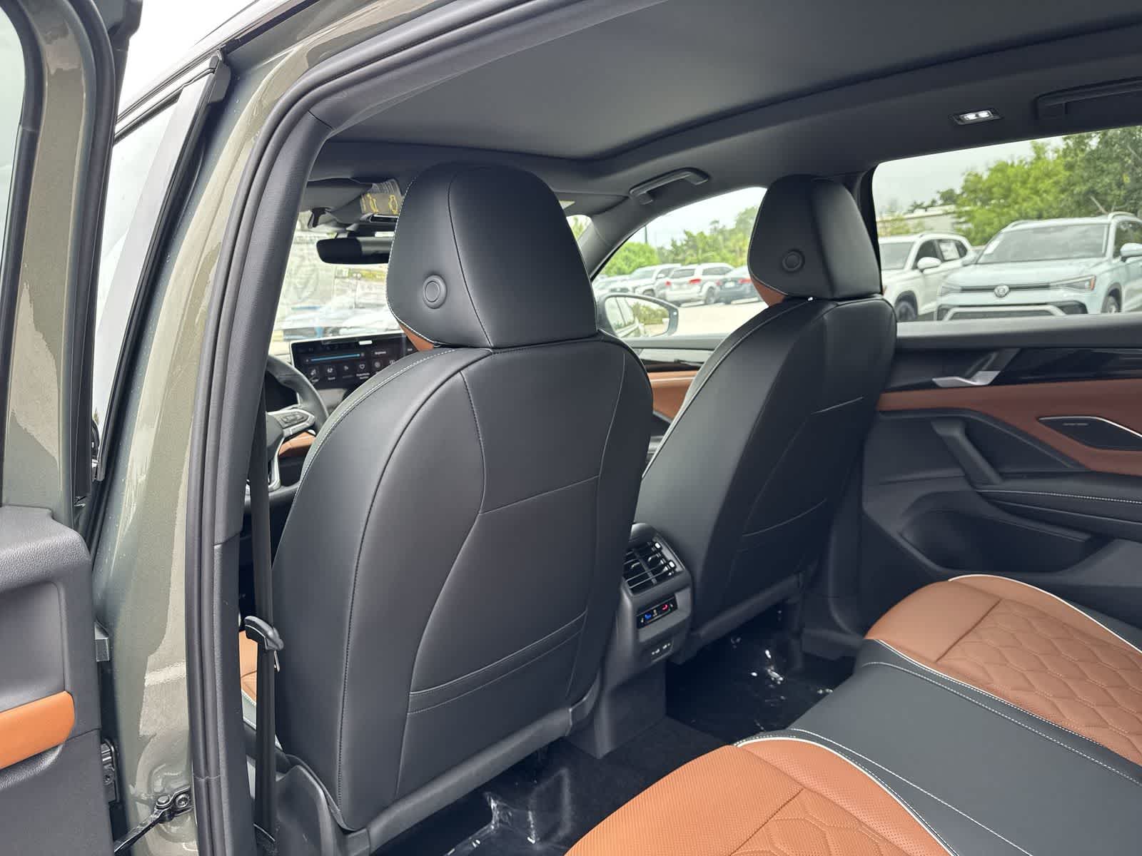 Volkswagen Tiguan 2.0T SEL R-Line Turbo 2026
