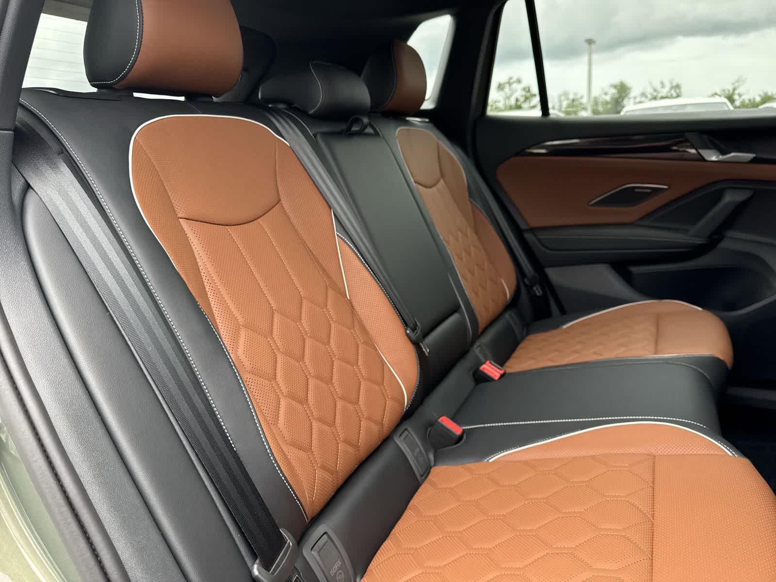 Volkswagen Tiguan 2.0T SEL R-Line Turbo 2026