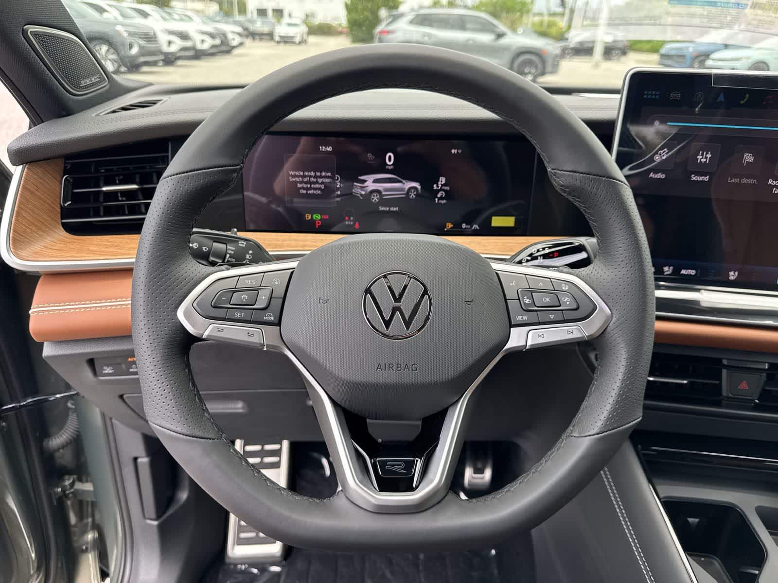 Volkswagen Tiguan 2.0T SEL R-Line Turbo 2026