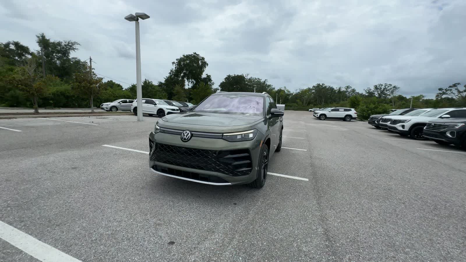 Volkswagen Tiguan 2.0T SEL R-Line Turbo 2026
