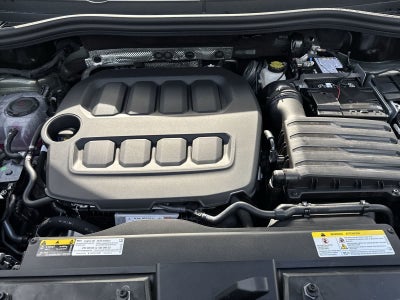 Volkswagen Tiguan 2.0T SEL R-Line Turbo 2026