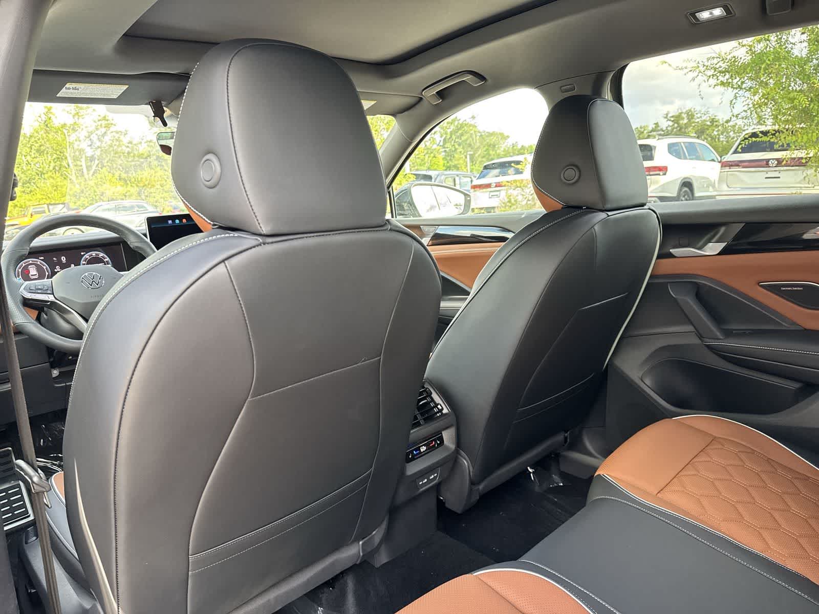 Volkswagen Tiguan 2.0T SEL R-Line Turbo 2026