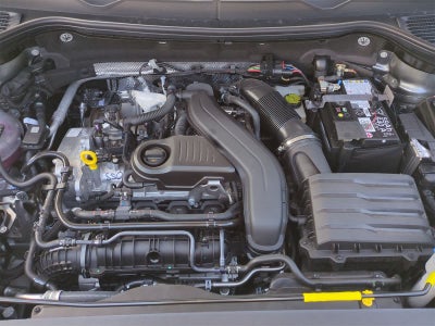 2025 Volkswagen Taos 1.5T SE