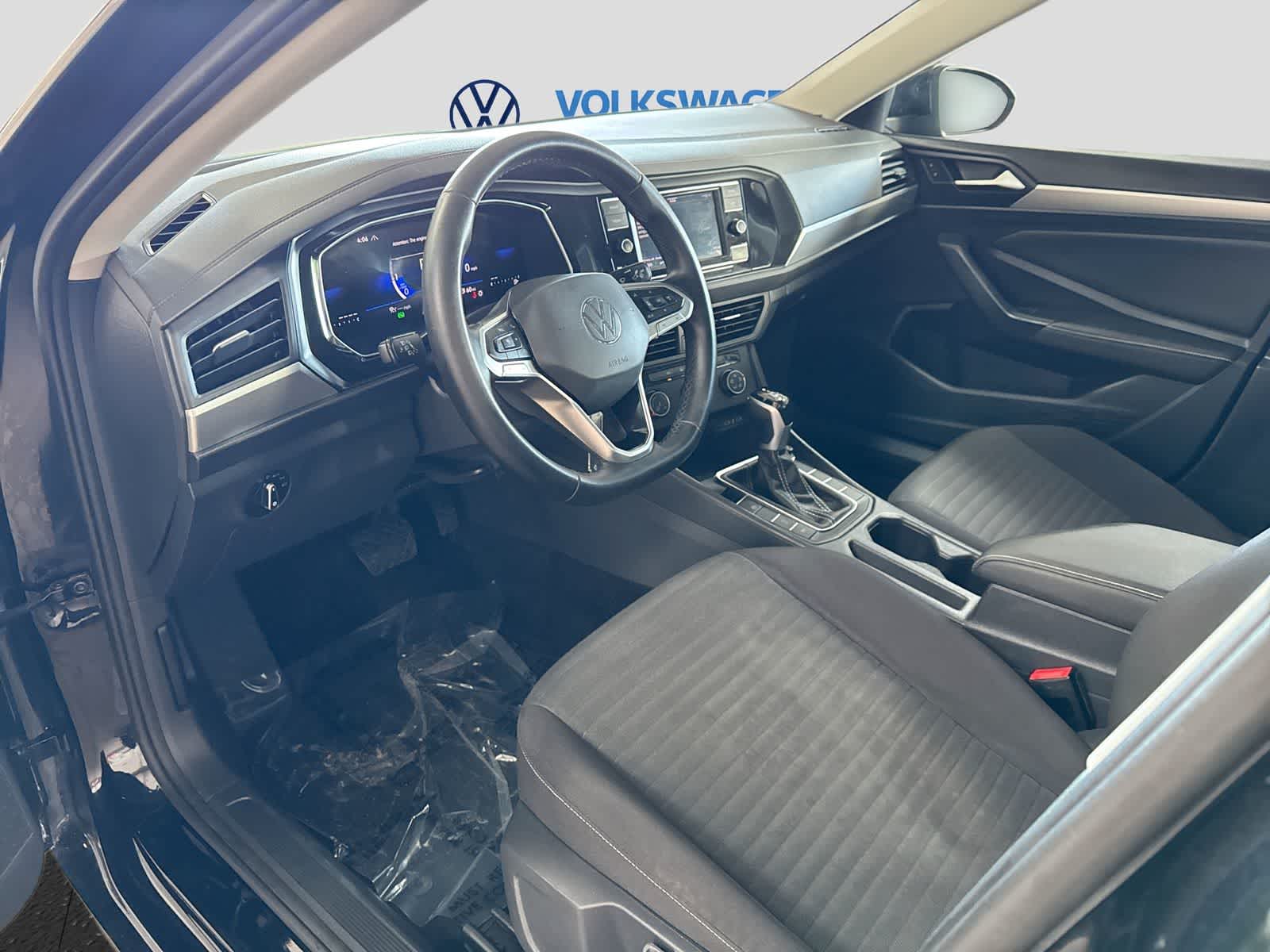 Volkswagen Jetta S 2024
