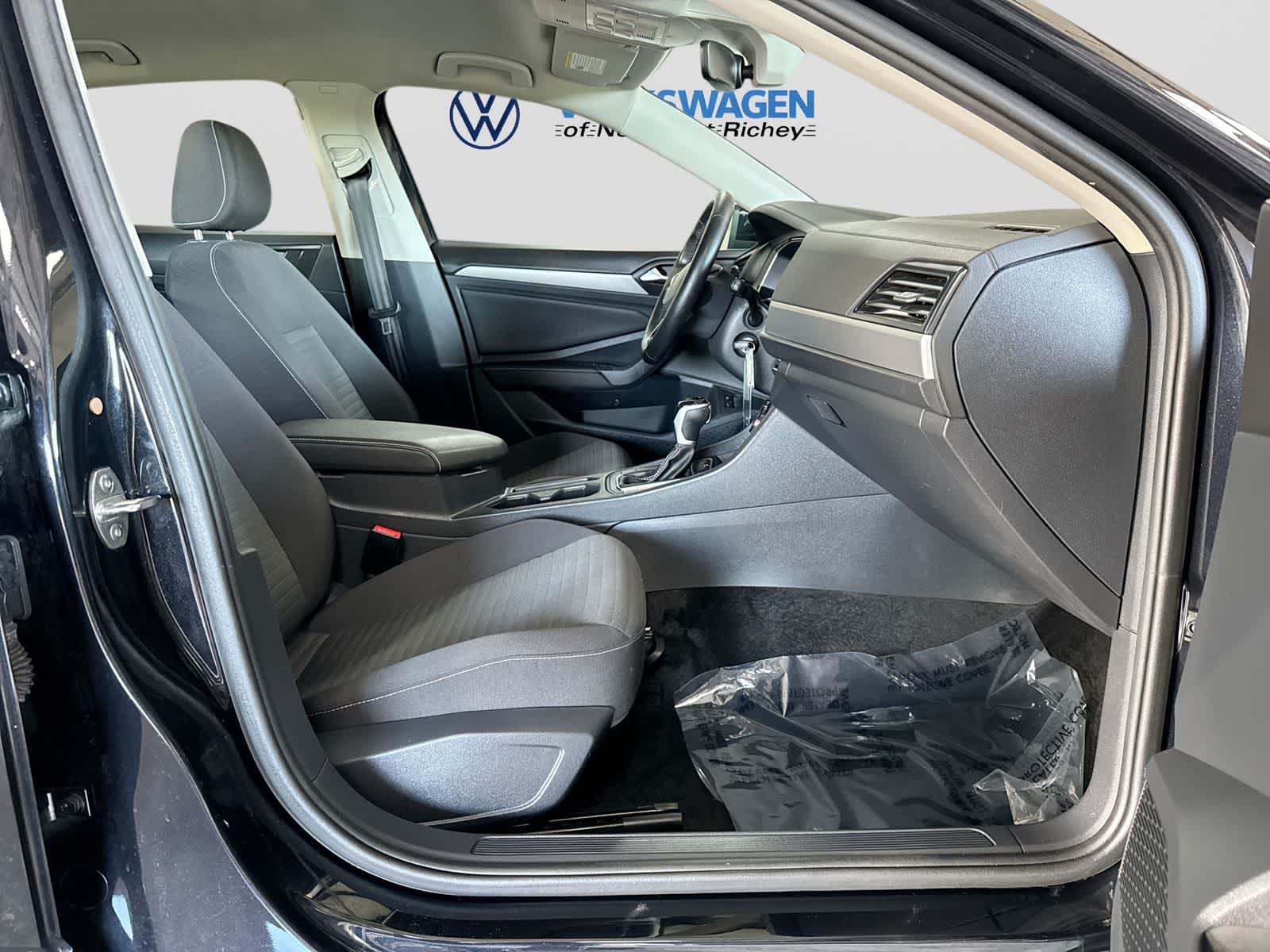 Volkswagen Jetta S 2024