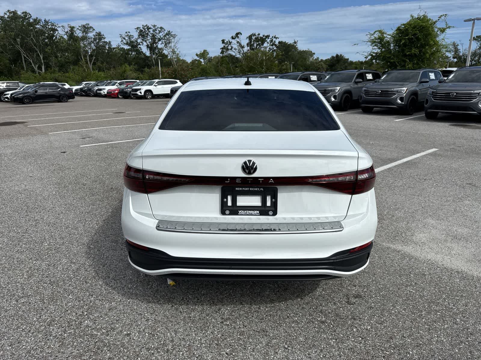 Volkswagen Jetta S 2025