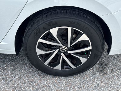 Volkswagen Jetta S 2025