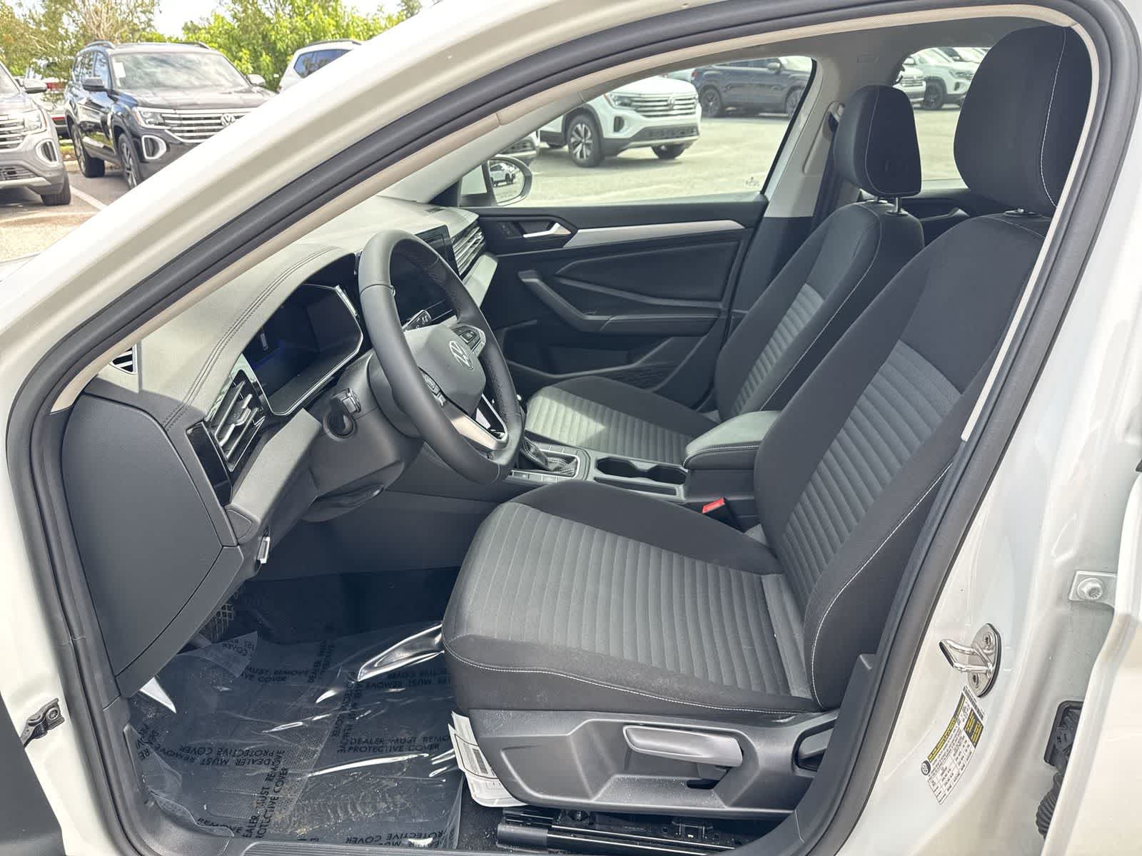 Volkswagen Jetta S 2025