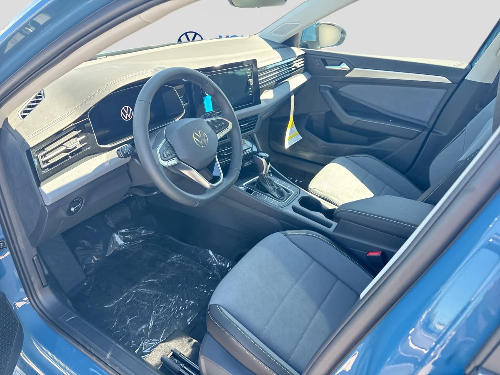 Volkswagen Jetta 1.8T SE de 2027