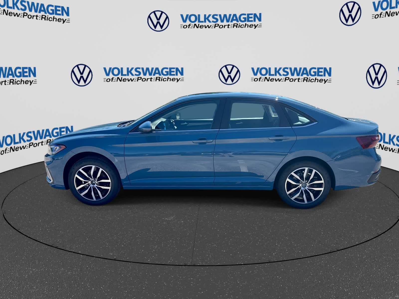 Volkswagen Jetta 1.8T SE de 2027