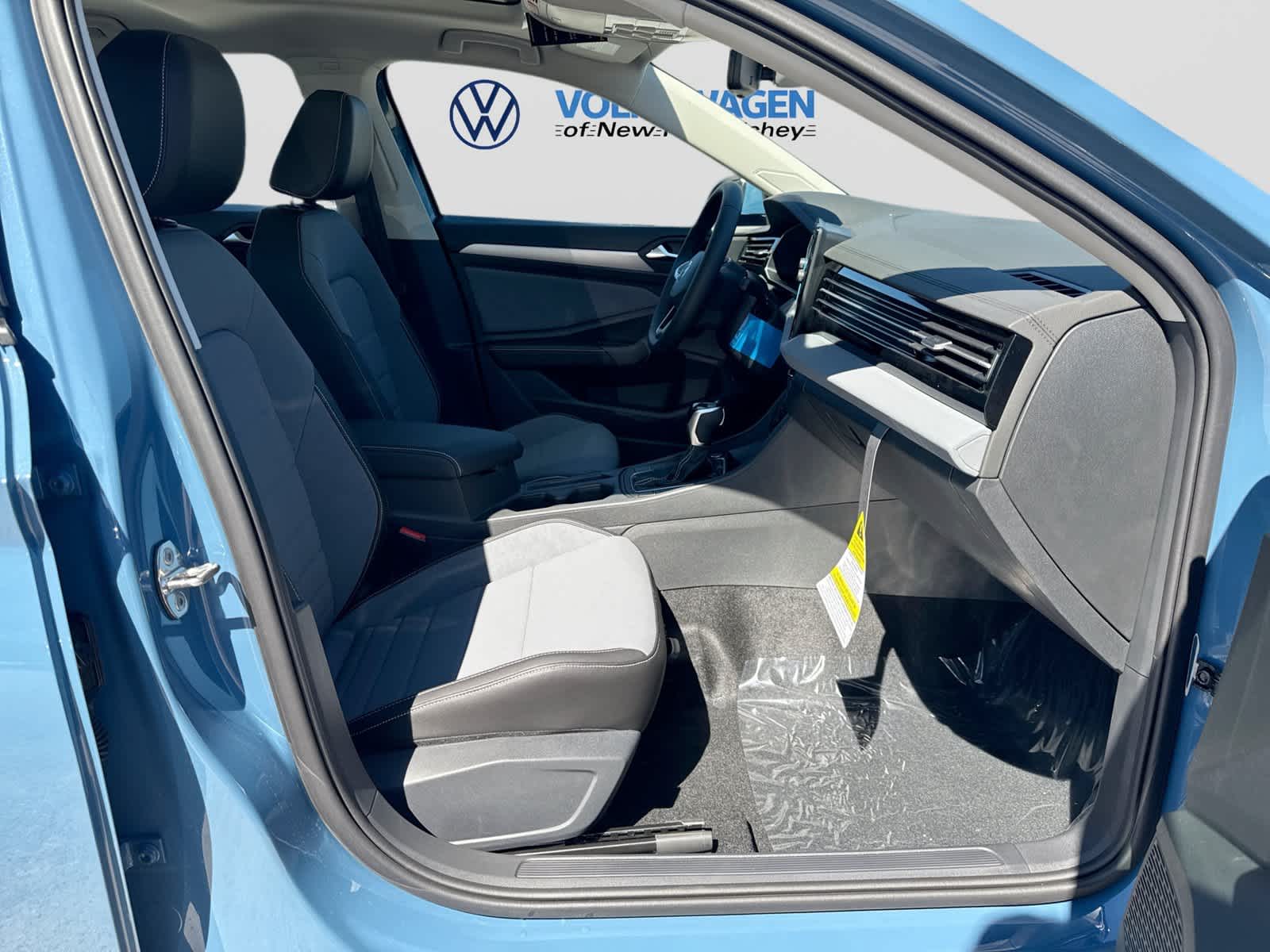 Volkswagen Jetta 1.8T SE de 2027