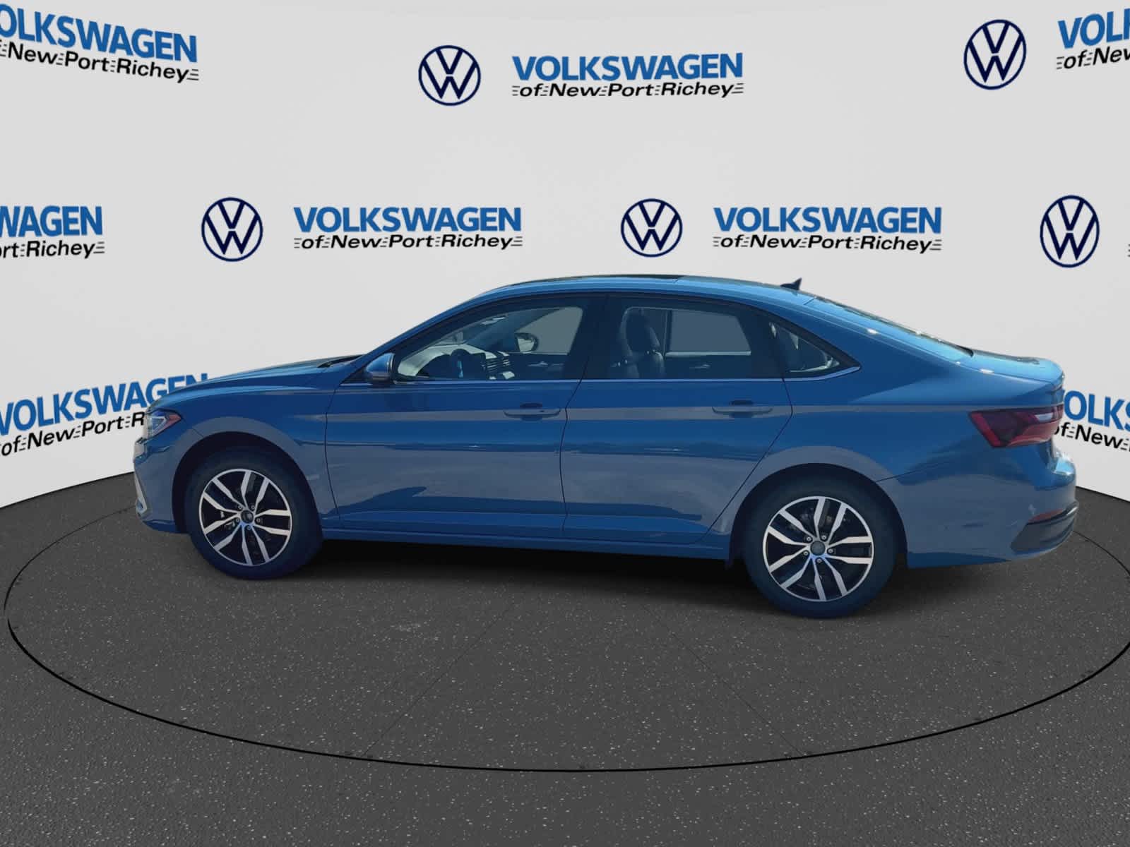 Volkswagen Jetta 1.8T SE de 2027