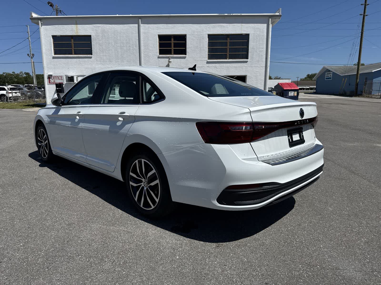 2026 Volkswagen Jetta 1.5T SE