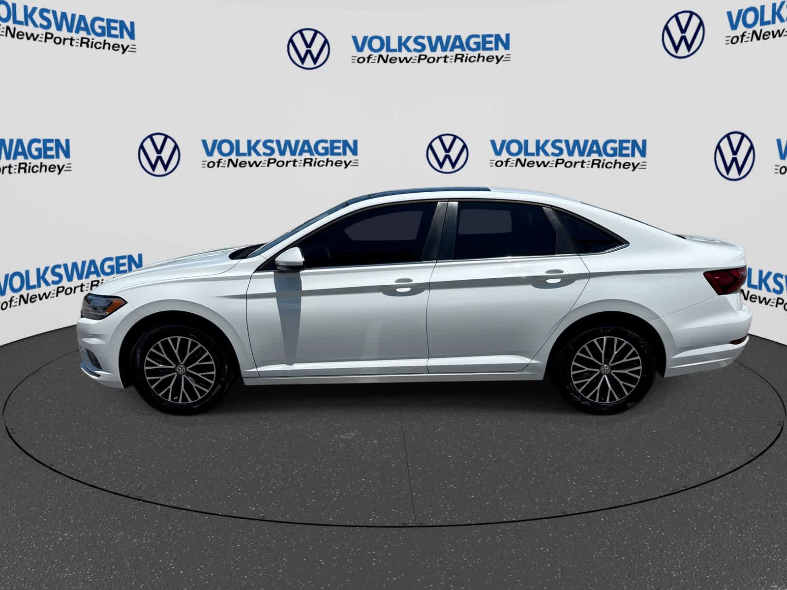 Volkswagen Jetta SE 2021