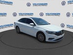 Volkswagen Jetta SE 2021