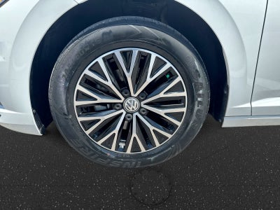 Volkswagen Jetta SE 2021