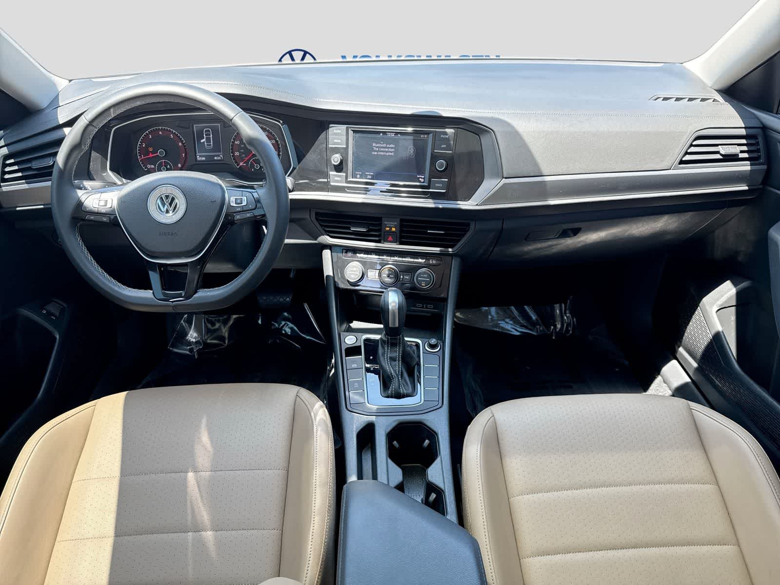 Volkswagen Jetta SE 2021