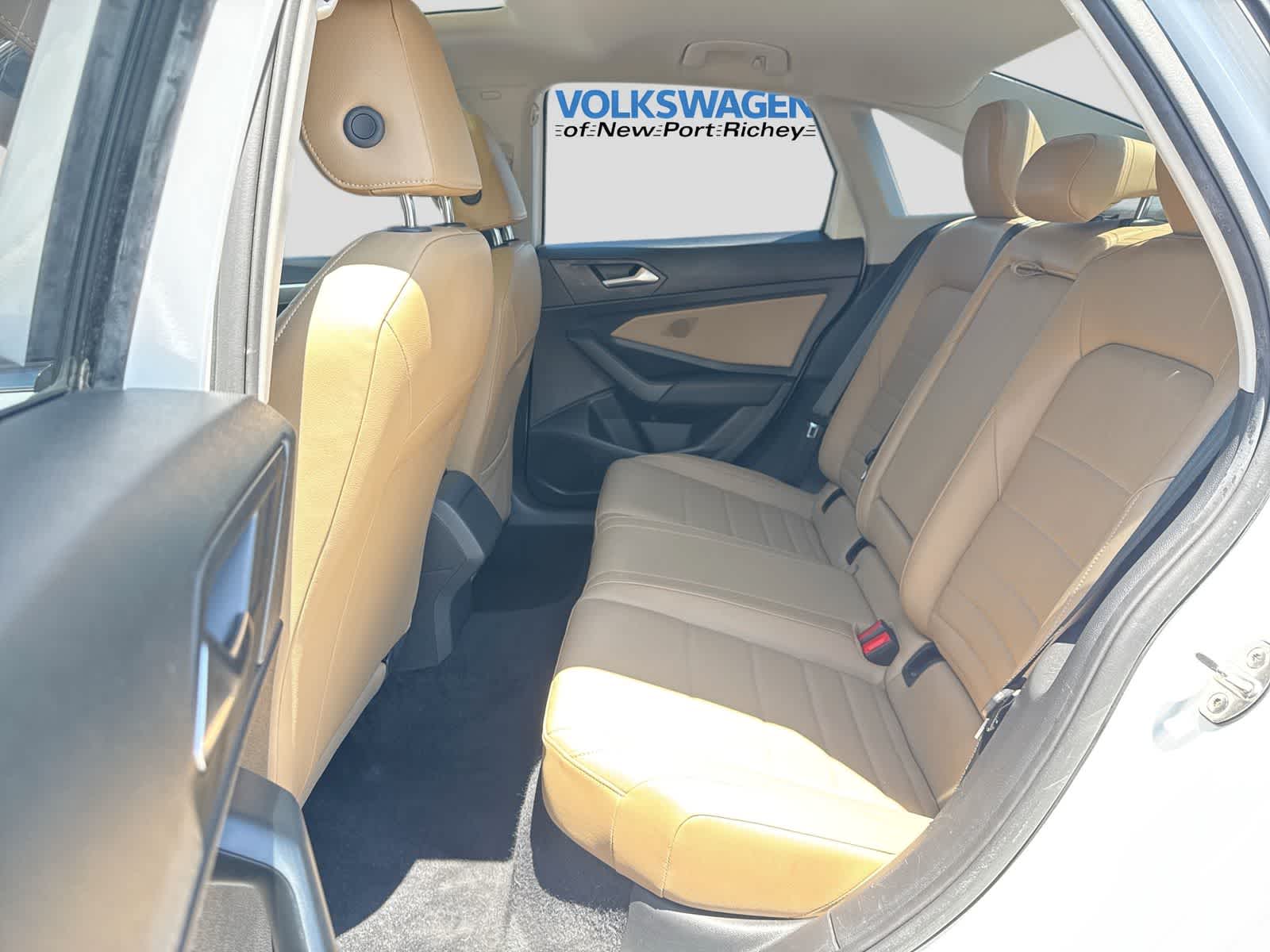 Volkswagen Jetta SE 2021