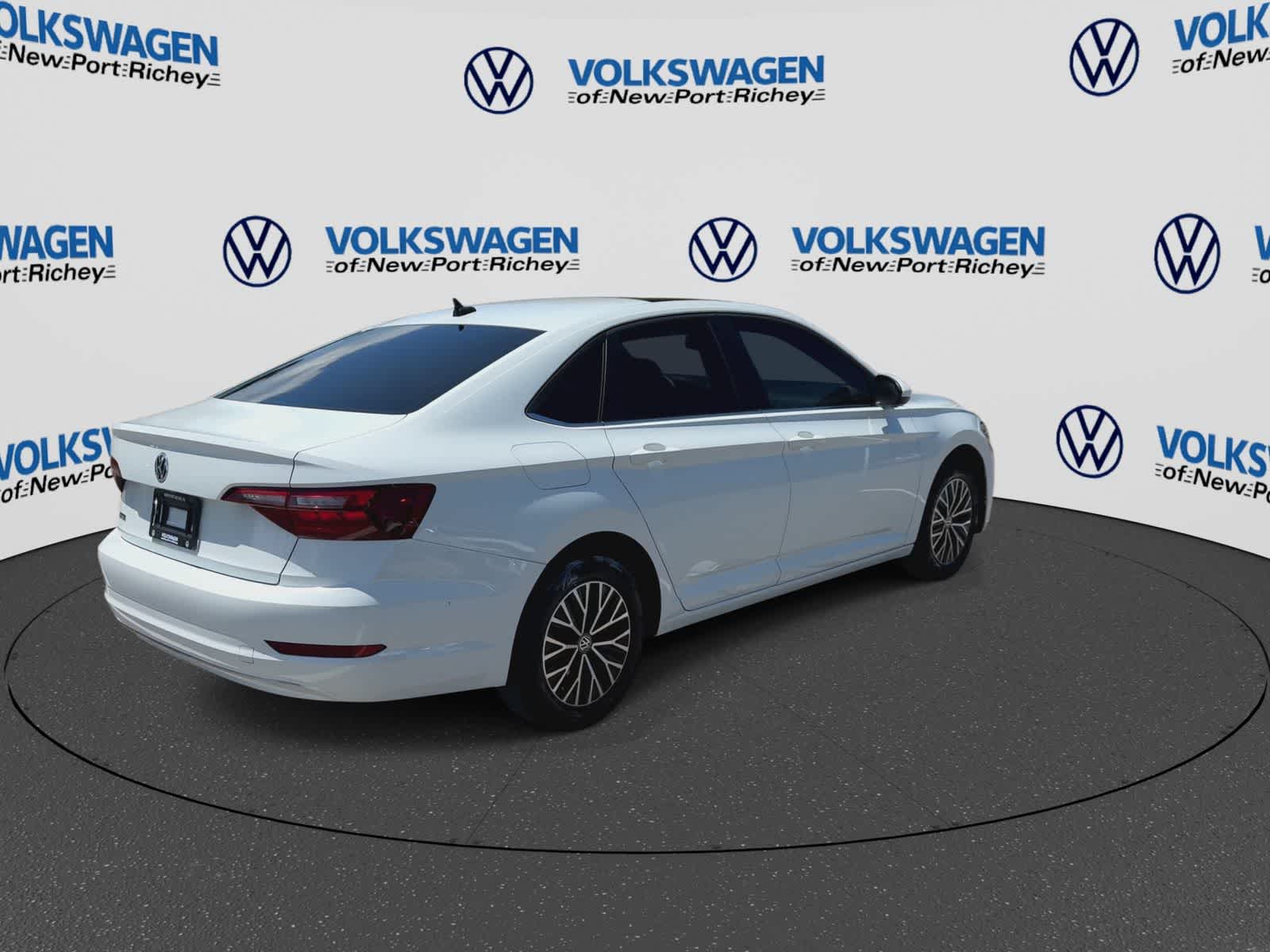 Volkswagen Jetta SE 2021