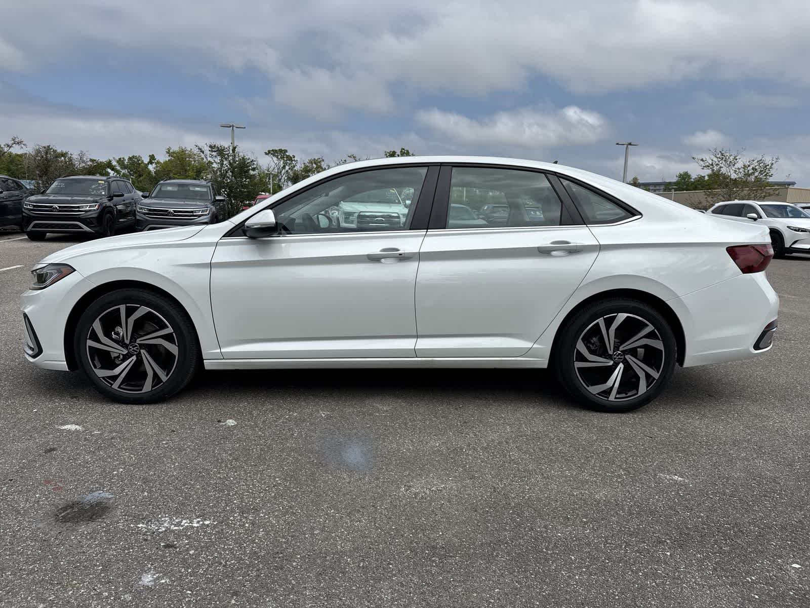 Volkswagen Jetta 1.5T SEL 2026
