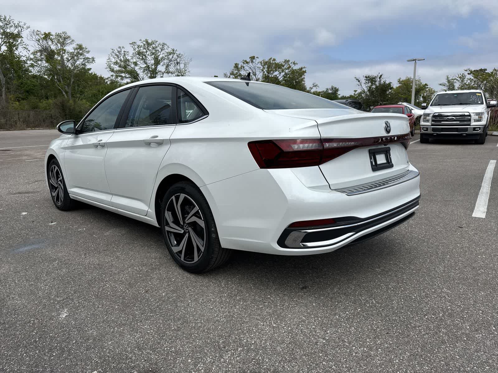 Volkswagen Jetta 1.5T SEL 2026