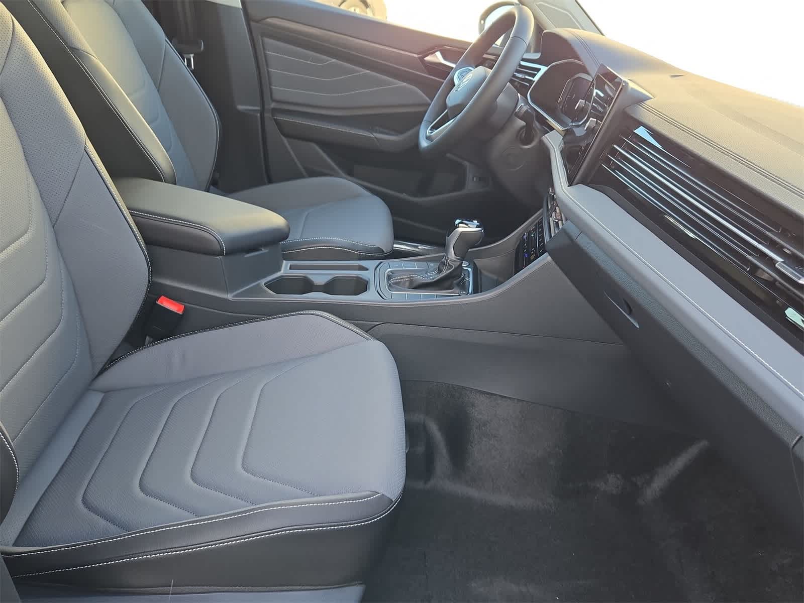 Volkswagen Jetta 1.5T SEL 2026